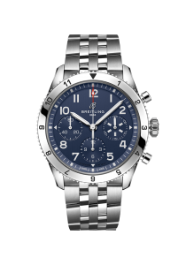 Breitling Classic AVI Classic AVI Chronograph 42 Tribute to Vought F4U Corsair A233801A1C1A1 bei Juwelier Mayrhofer in Linz