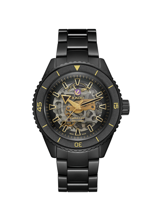 Rado Captain Cook Captain Cook High-Tech Ceramic Limited Edition R32147162 bei Juwelier Mayrhofer in Linz