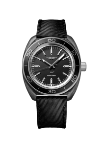 Longines Heritage Longines Ultra-Chron Carbon L2.839.4.52.2 bei Juwelier Mayrhofer in Linz