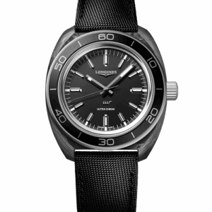 Longines Heritage Longines Ultra-Chron Carbon L2.839.4.52.2 bei Juwelier Mayrhofer in Linz
