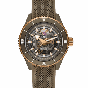 Rado Captain Cook Captain Cook High-Tech Ceramic Skeleton R32150168 bei Juwelier Mayrhofer in Linz